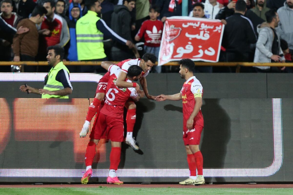 خلاصه بازی پرسپولیس - ملوان/ برد باارزش با گل عیسی
