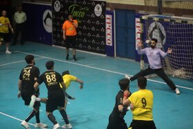 هندبال زغال سنگ طبس - فولاد مبارکه سپاهان