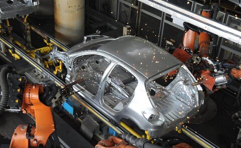 نسل جدید خودروهای چینی ناجی بازار فولاد خودروسازی