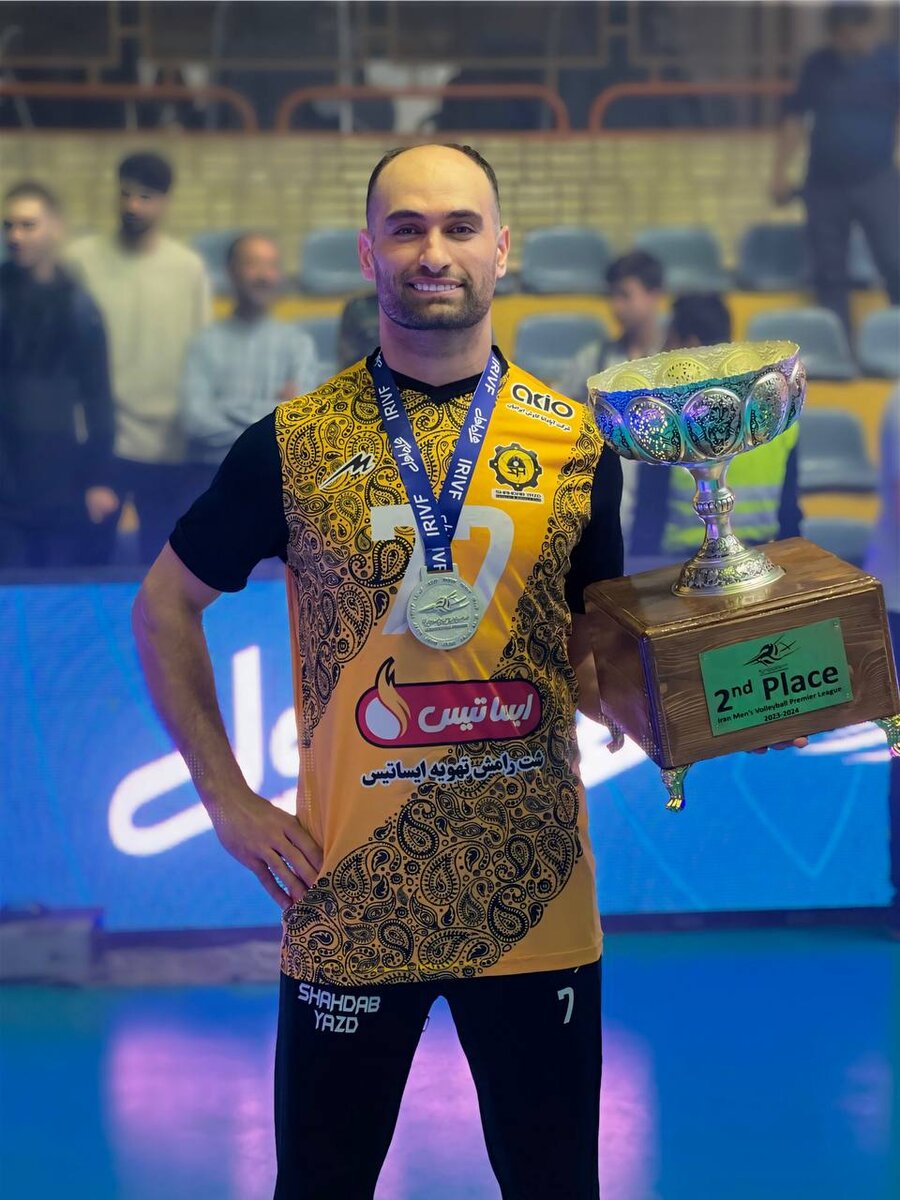 بهنام حاجیپور