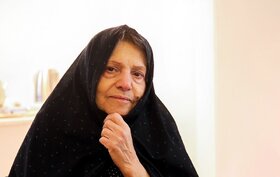 همسر شهید سید مصطفی خمینی درگذشت