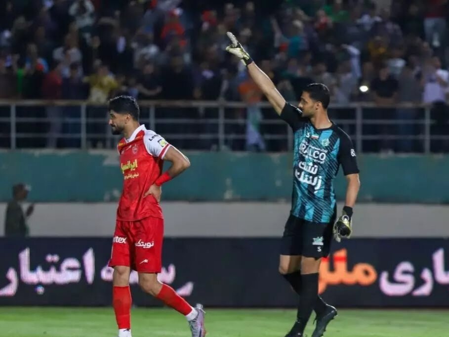 فرش قرمز پرسپولیس برای سپاهان
