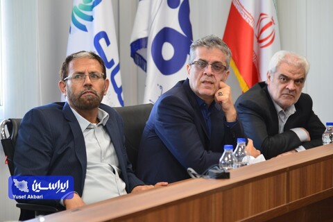 نشست مشترک مدیران ارشد شرکت فولاد مبارکه با مدیران شرکت صناپ