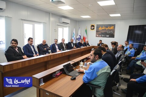 نشست مشترک مدیران ارشد شرکت فولاد مبارکه با مدیران شرکت صناپ