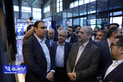 سومین روز از بیست و هشتمین نمایشگاه بین المللی نفت، گاز،پتروشیمی و پالایش از دریچه دوربین ایراسین