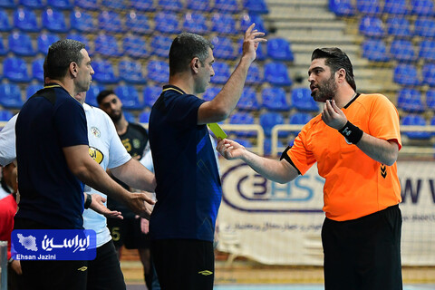 هندبال سپاهان - گیتی‌پسند