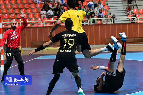 هندبال سپاهان - گیتی‌پسند