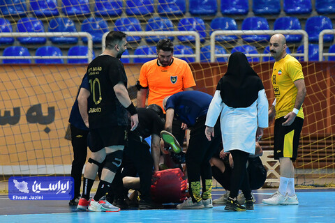 هندبال سپاهان - گیتی‌پسند