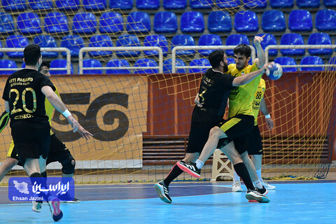 زمان قرعه کشی لیگ برتر هندبال بانوان و آقایان مشخص شد هندبال سپاهان - گیتیپسند