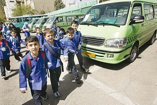 افزایش ۴۵ درصدی نرخ سرویس مدارس اصفهان قابل پذیرش نیست