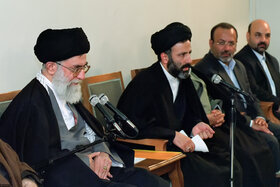 تصاویری از حجتالاسلام والمسلمین شهید سیدابراهیم رئیسی در کنار رهبر انقلاب اسلامی