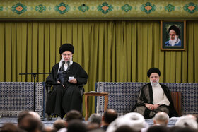 تصاویری از حجتالاسلام والمسلمین شهید سیدابراهیم رئیسی در کنار رهبر انقلاب اسلامی