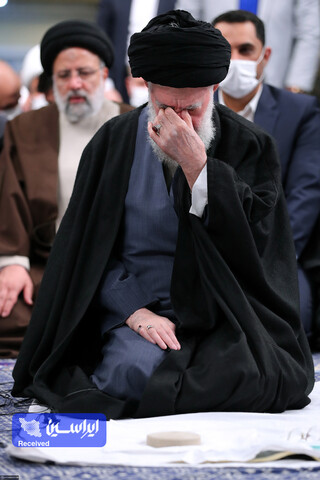 تصاویری از حجت‌الاسلام والمسلمین شهید سیدابراهیم رئیسی در کنار رهبر انقلاب اسلامی