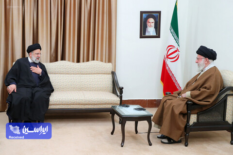 تصاویری از حجت‌الاسلام والمسلمین شهید سیدابراهیم رئیسی در کنار رهبر انقلاب اسلامی