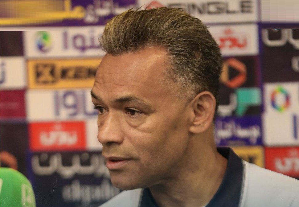 مورایس: امیدوارم در بازی بعدی بازیکنان بیشتری در دسترس داشته باشیم