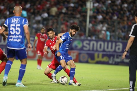 خلاصه بازی نساجی - استقلال/ صدر از دست رفت