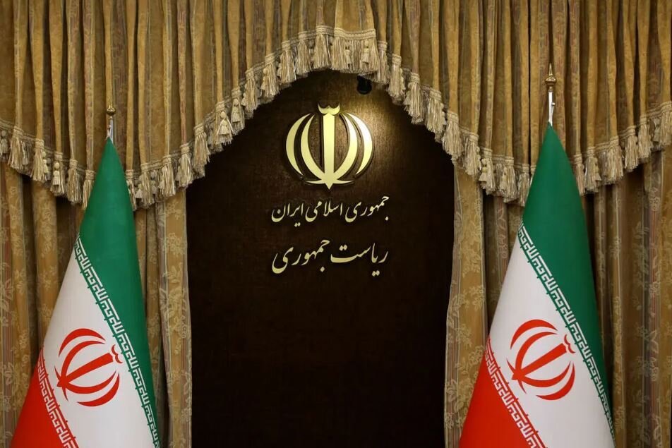 نام‌نویسی داوطلبان چهاردهمین دوره انتخابات ریاست‌جمهوری آغاز شد