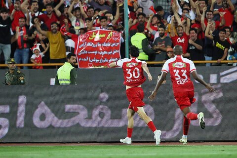 خلاصه بازی پرسپولیس - مس رفسنجان/ قهرمانی سرخ‌ها با گل گولسیانی