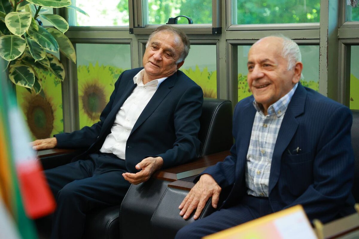 دیدار حسین چرخابی با مدیرعامل سپاهان