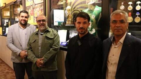 افتتاح بخش ویژه قاسم حدادی‌فر در موزه سپاهان/ یک ذوب‌آهنی به نقش‌جهان رسید