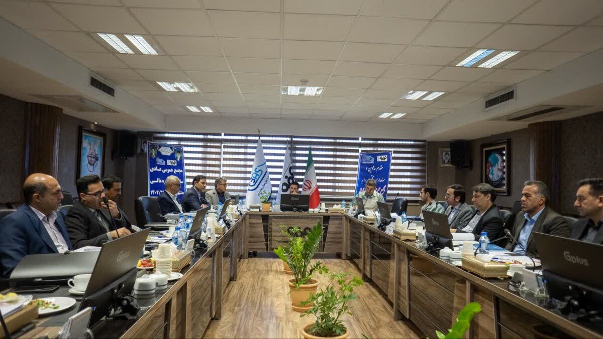 ۶۷ درصد سود شرکت ورق خودرو تقسیم شد / پیشنهاد افزایش سرمایه شرکت تا یک هزار میلیارد تومان