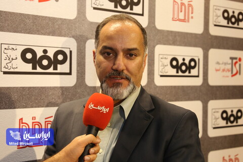 هدف گذاری تولید ۱۲۰ هزار تن ورق قلع اندود توسط شرکت توانآور آسیا در سال جاری غرفه فولاد مبارکه در اولین روز سی و یکیمن نمایشگاه بین المللی صنایع کشاورزی، مواد غذایی، ماشین آلات و صنایع وابسته