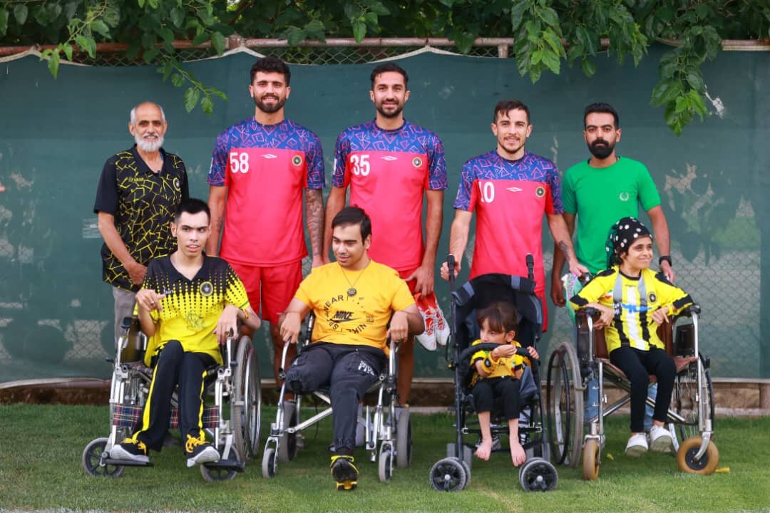 برگزاری تمرین سپاهان با حضور مهمانان ویژه