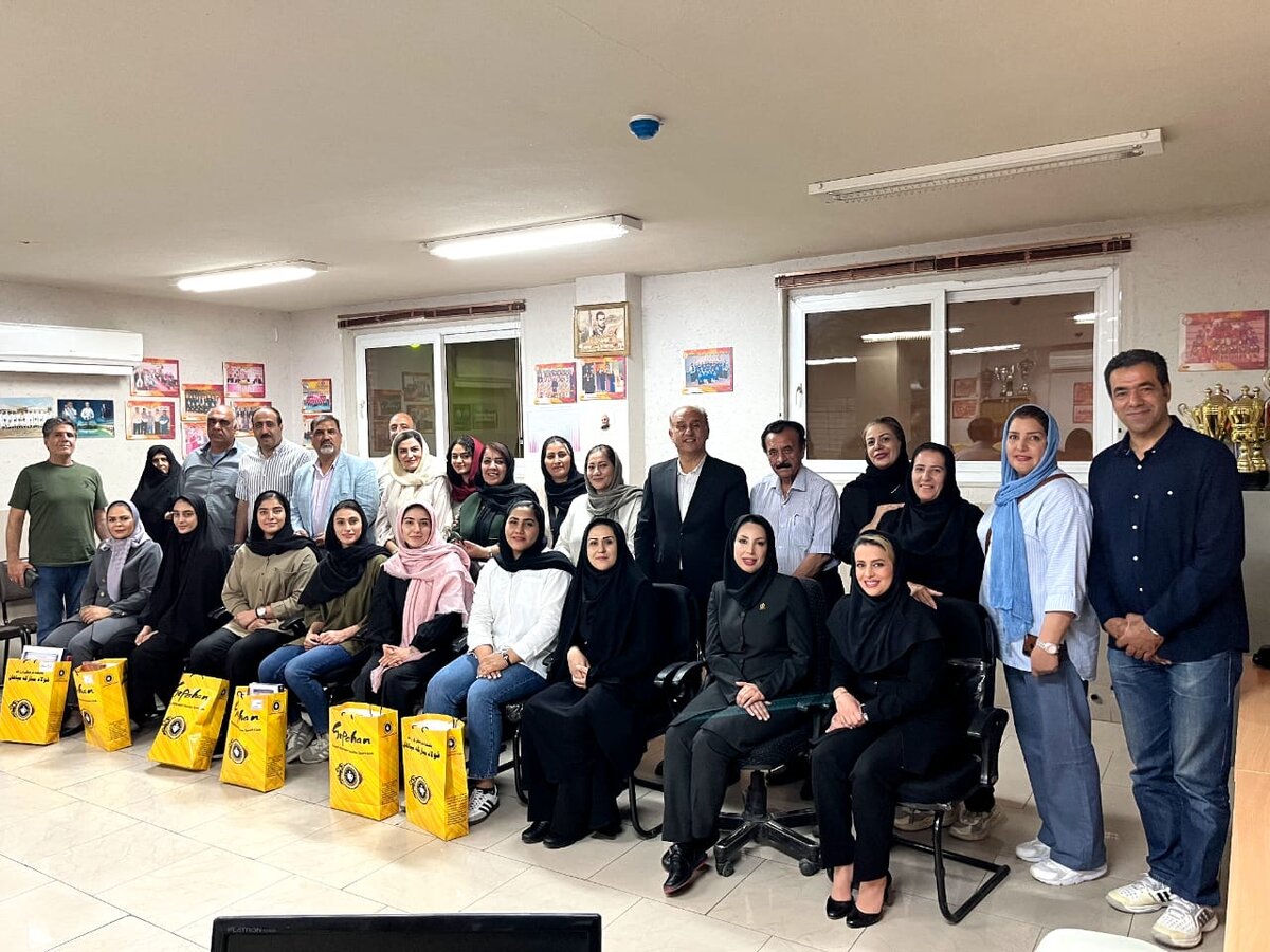 دختران طلایی به مسابقات هندبال قهرمانی جهان اعزام میشوند