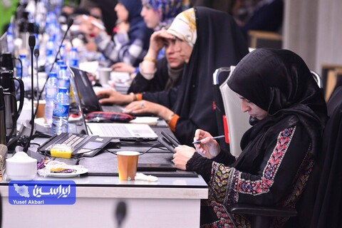 سومین روز از رویداد هنری «روایت پیشرفت» در فولاد مبارکه با موضوع «فرهنگ کار و تولید»
