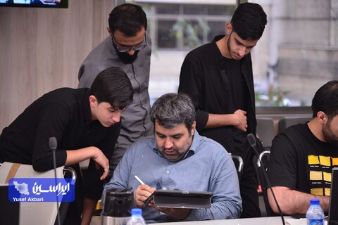 سومین روز از رویداد هنری «روایت پیشرفت» در فولاد مبارکه با موضوع «فرهنگ کار و تولید»