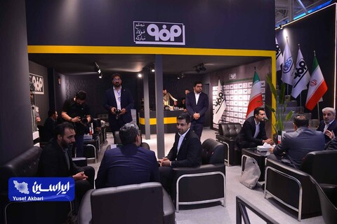 غرفه فولاد مبارکه در دومین روز از نوزدهمین نمایشگاه قطعات، لوازم و مجموعه های خودرو تهران