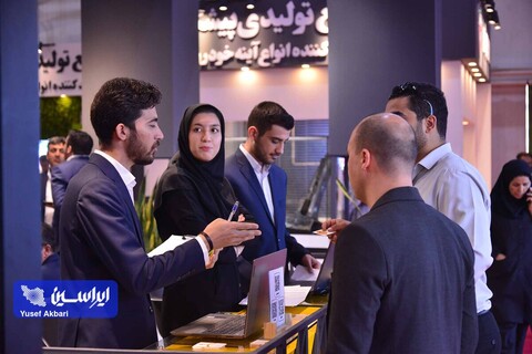 غرفه فولاد مبارکه در دومین روز از نوزدهمین نمایشگاه قطعات، لوازم و مجموعه های خودرو تهران