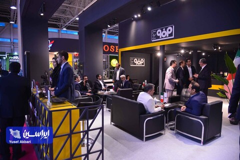 غرفه فولاد مبارکه در دومین روز از نوزدهمین نمایشگاه قطعات، لوازم و مجموعه های خودرو تهران