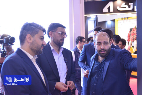 غرفه فولاد مبارکه در دومین روز از نوزدهمین نمایشگاه قطعات، لوازم و مجموعه های خودرو تهران