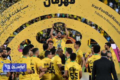 جشن قهرمانی سپاهان در جام حذفی ایران 1403-1402