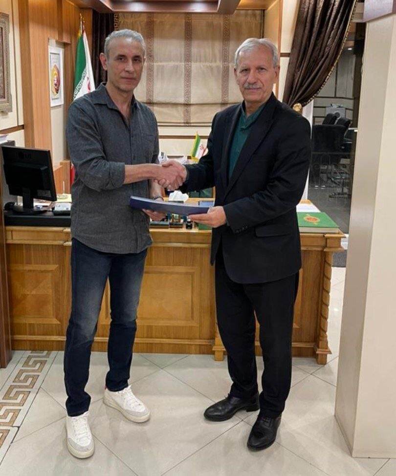 گلمحمدی سرمربی فولاد خوزستان شد