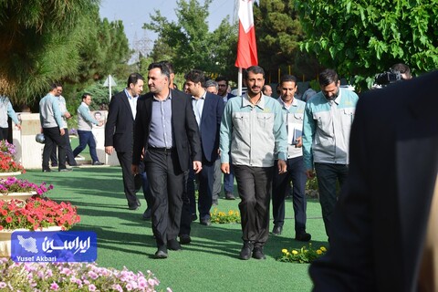 بازدید معاون علمی رئیس جمهور از شرکت فولاد مبارکه و افتتاح و کلنگ زنی دو پروژه در این شرکت