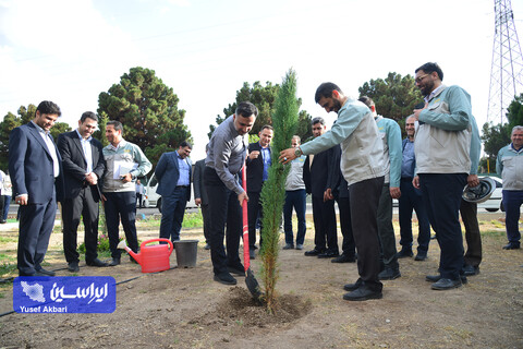 بازدید معاون علمی رئیس جمهور از شرکت فولاد مبارکه و افتتاح و کلنگ زنی دو پروژه در این شرکت