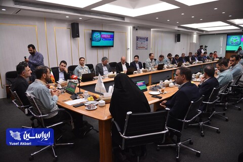امضای فاز اول قراردادهای احداث کارخانه تبدیل هماتیت به مگنتیت به روش RHF و پایلوت توسعه فناوری استحصال معادن کم‌عیار به روش بستر سیال (SMR)