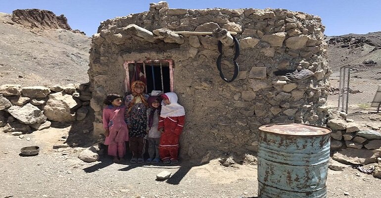 ۶.۵ میلیون نفر از خط فقر در ایران خارج شده‌اند