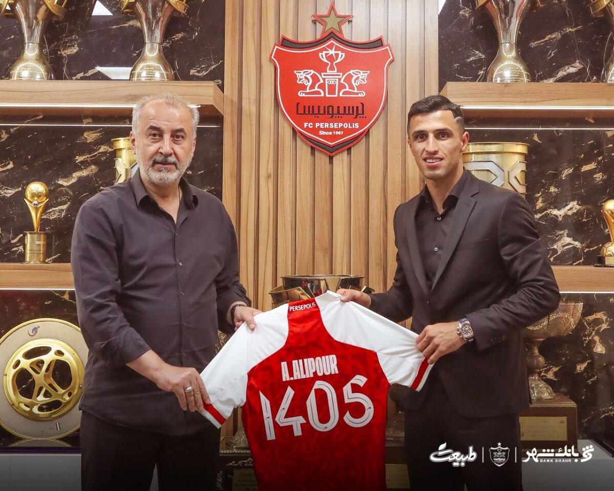 بازگشت رسمی علی علیپور به پرسپولیس