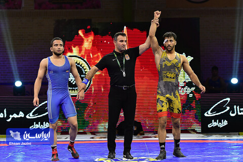 لیگ یک کشتی فرنگی