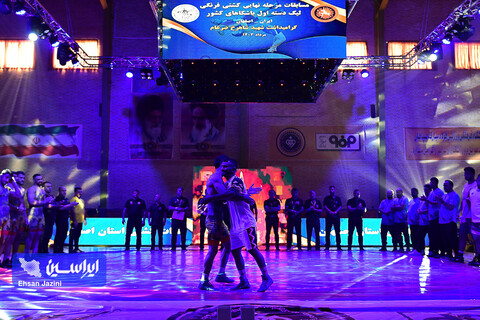 لیگ یک کشتی فرنگی