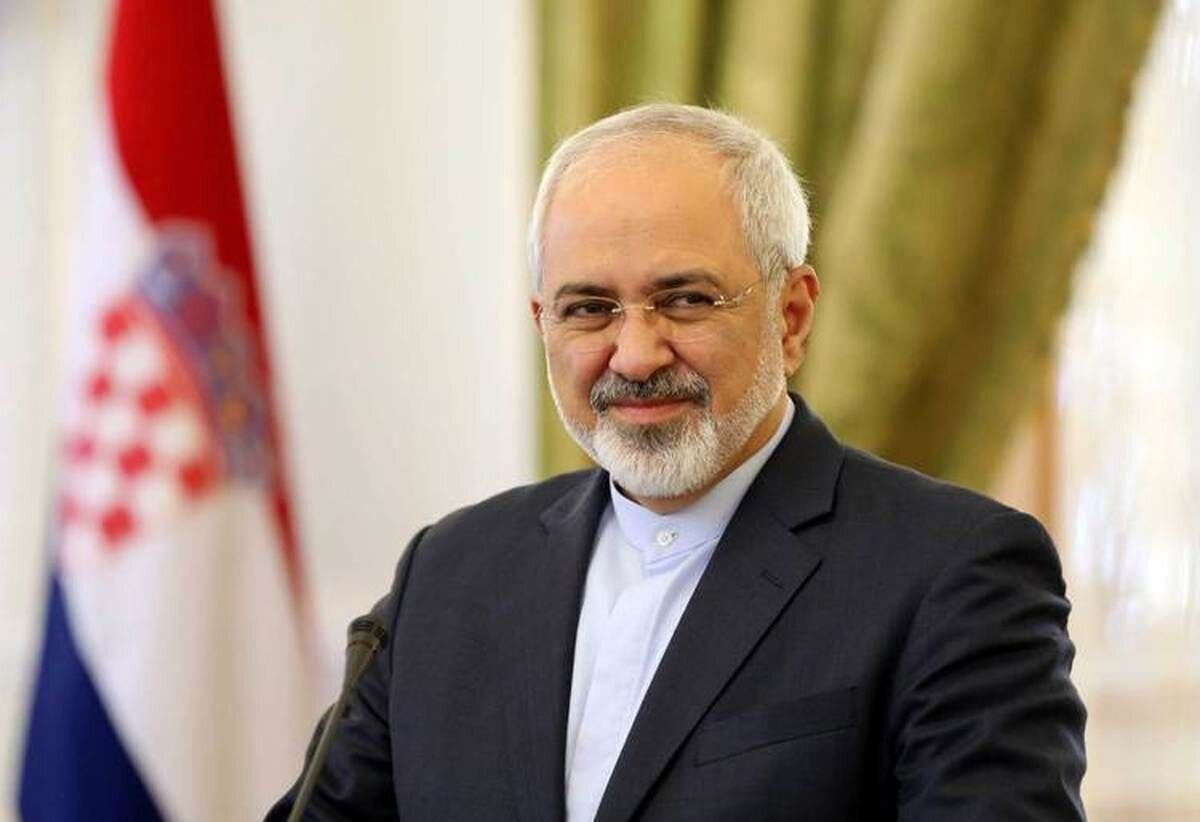 ادامه فعالیت ظریف در سمتِ معاونت راهبردی رئیس‌جمهور