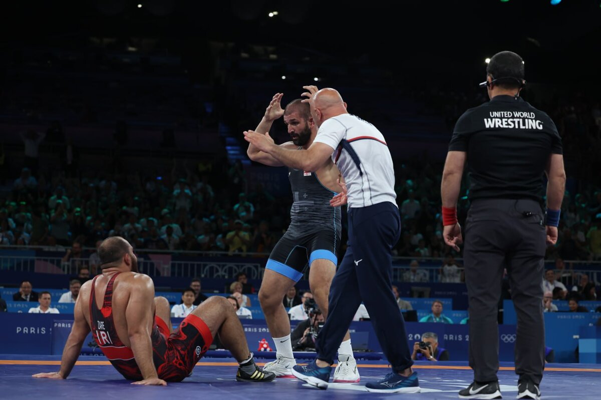 بازگشت کامل نشد؛ زارع نقرهای شد