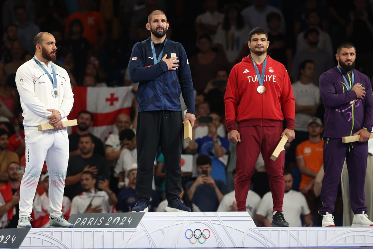 بازگشت کامل نشد؛ زارع نقرهای شد