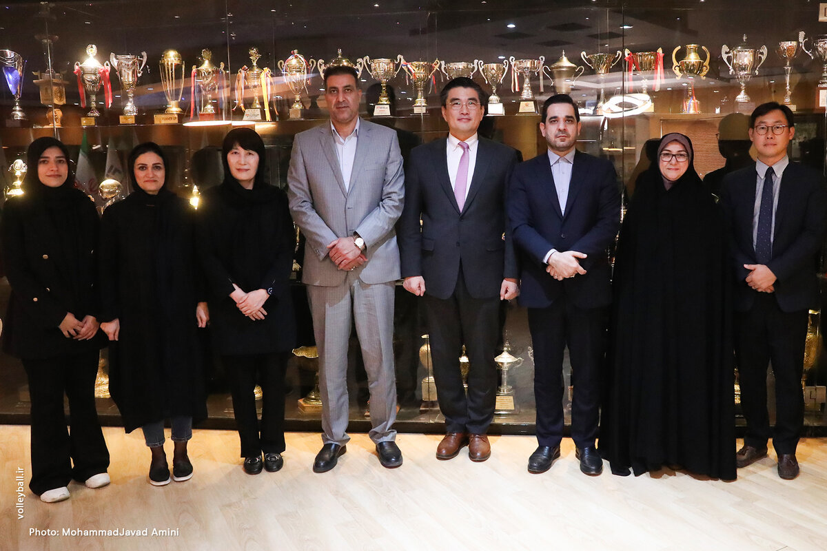 از خاطره بازی شاگرد و استاد تا برگزاری تورنمنت بینالمللی زنان