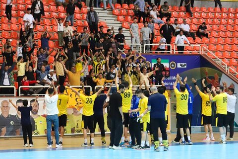 استارت سپاهان در لیگ سی و هفتم با آلومینیوم اراک هندبال سپاهان