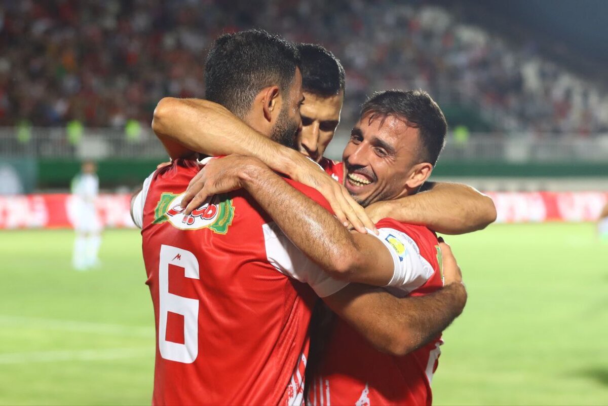 خلاصه بازی پرسپولیس - ذوب‌آهن/ یک امتیاز تیم اصفهانی از سرخ‌پوشان