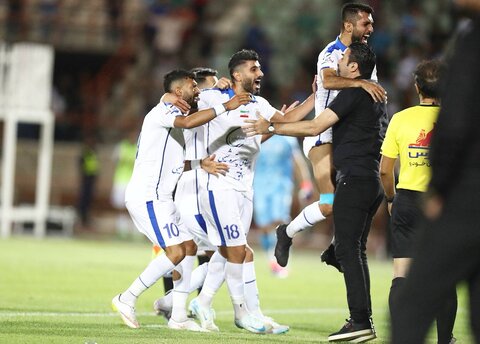 VAR نجات دهنده پیروزی استقلال شمس آذر - استقلال